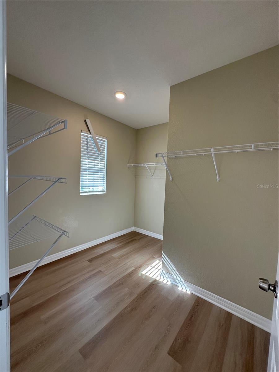 Image 13 of 17 For 1448 Berry Lane