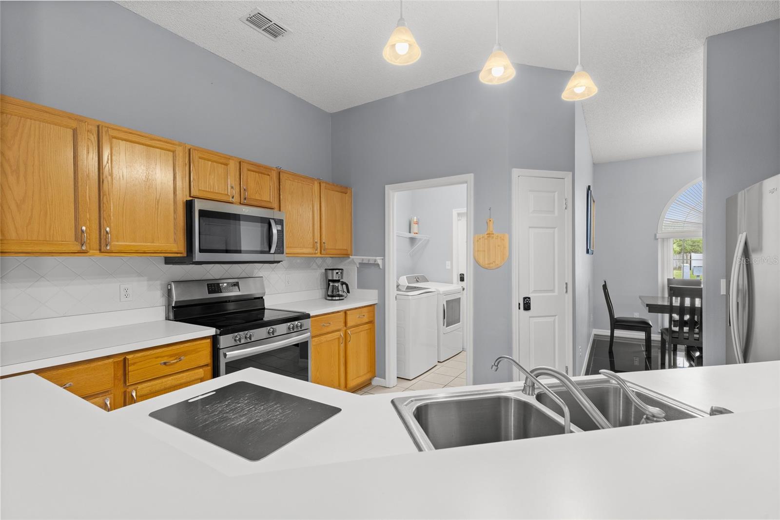 Image 10 of 46 For 1813 Crosswell Court