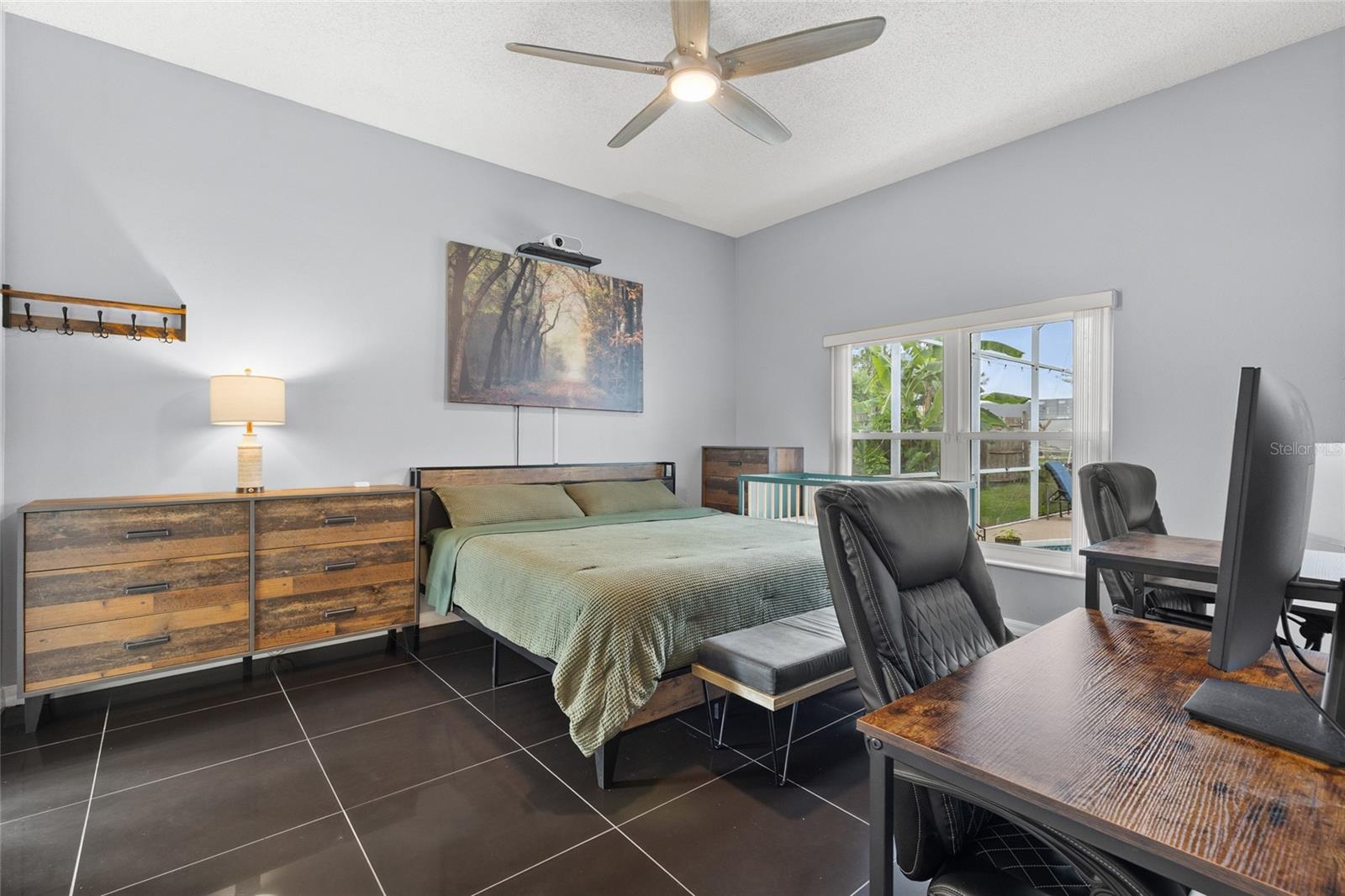 Image 11 of 46 For 1813 Crosswell Court