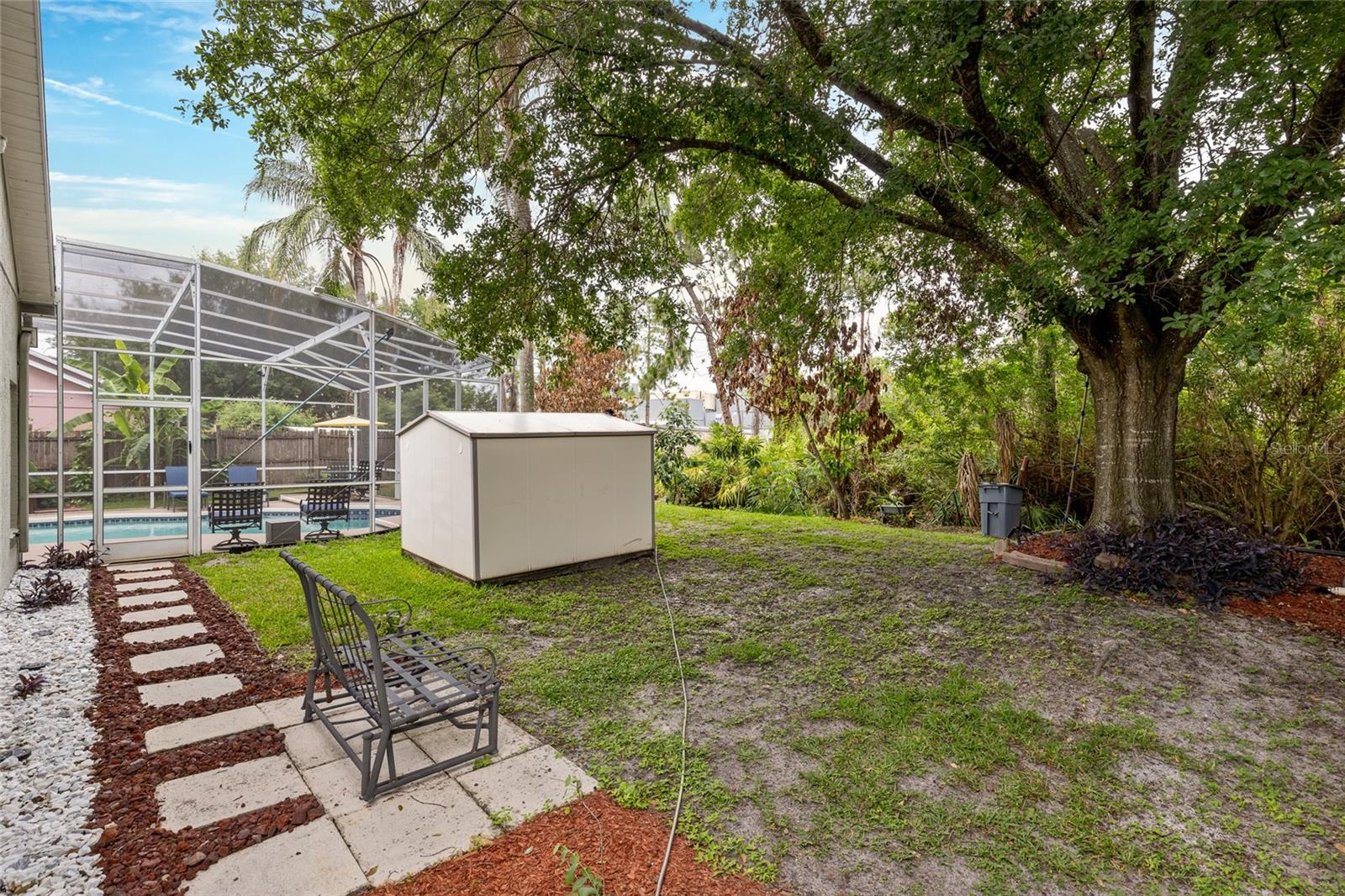 Image 25 of 46 For 1813 Crosswell Court