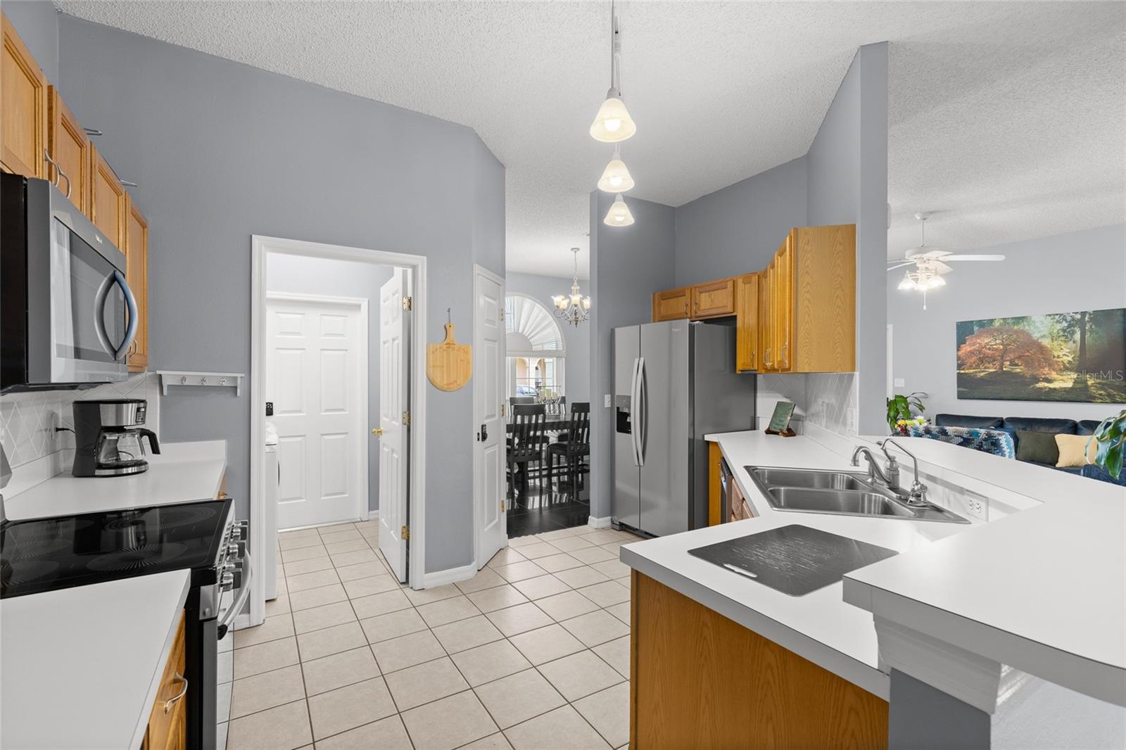 Image 8 of 46 For 1813 Crosswell Court