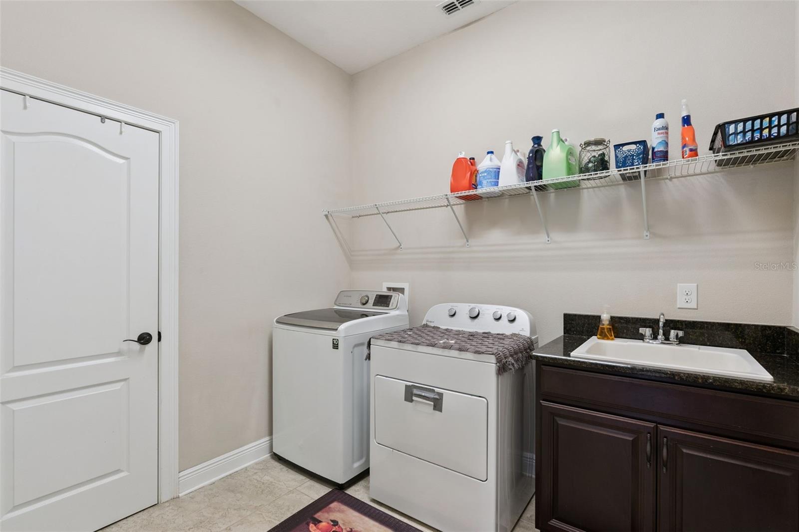 Image 49 of 60 For 4140 Foxhound Drive