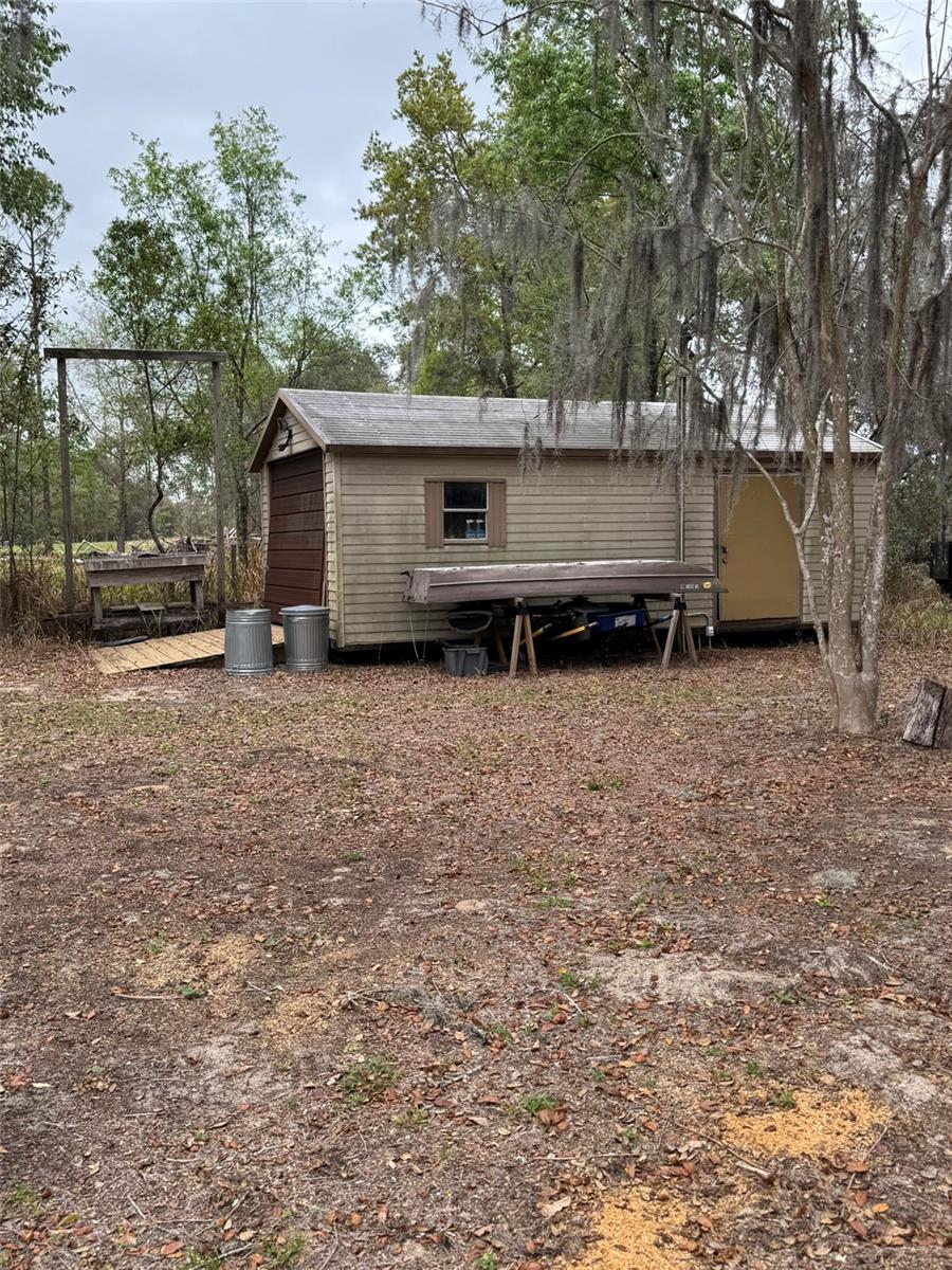 Image 11 of 14 For 18001 Phil C Peters Road