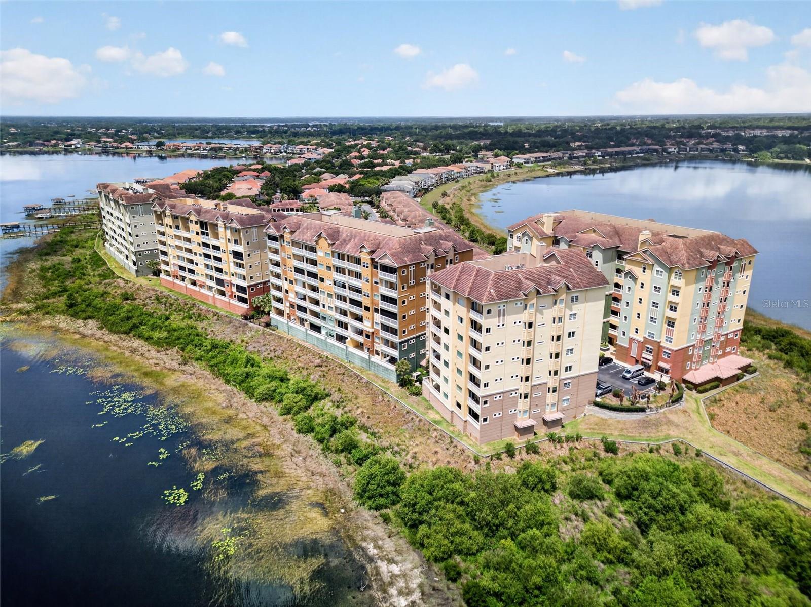Image 3 of 76 For 8749 The Esplanade  18
