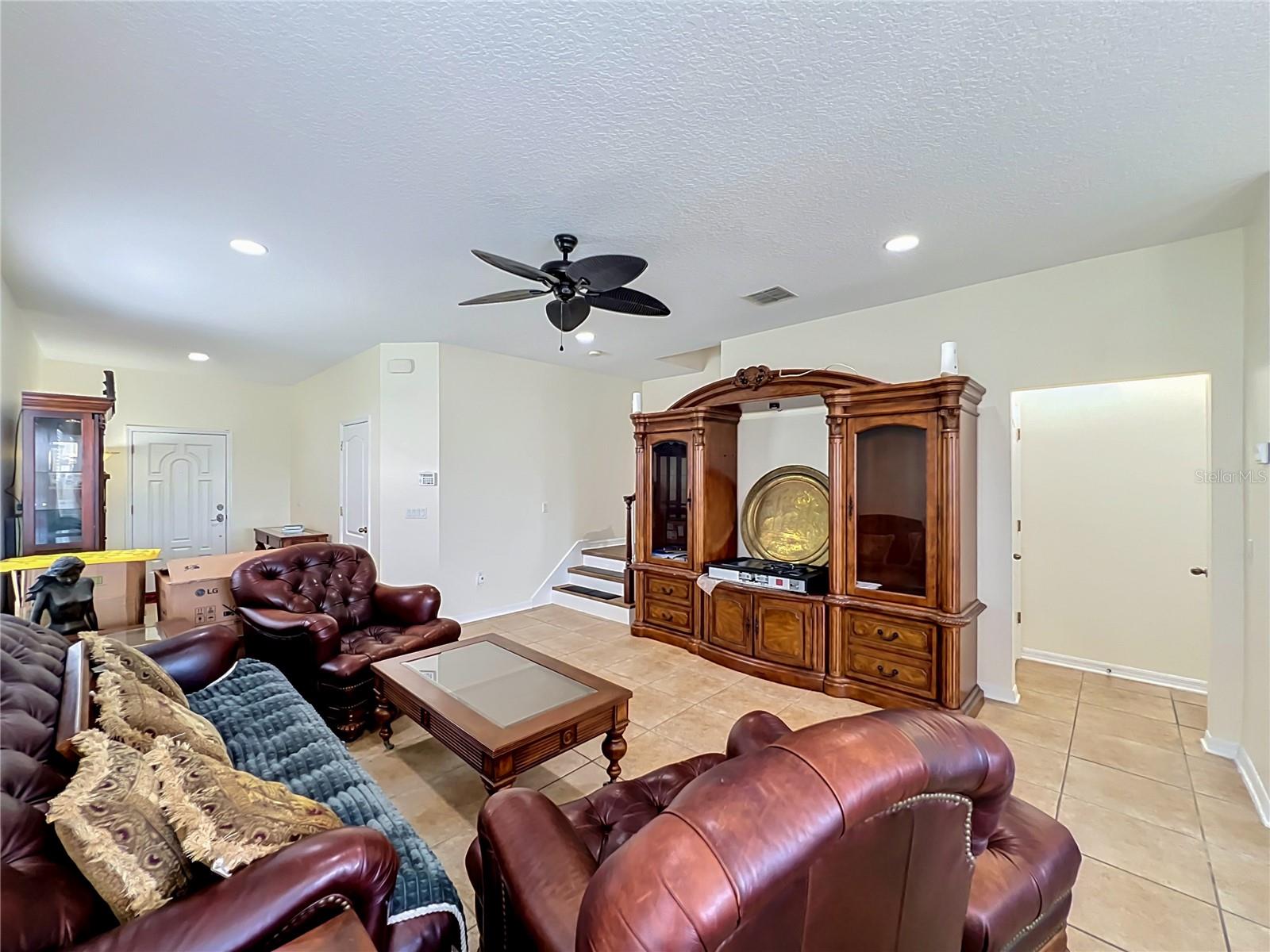 Image 13 of 62 For 2826 Oakville Place