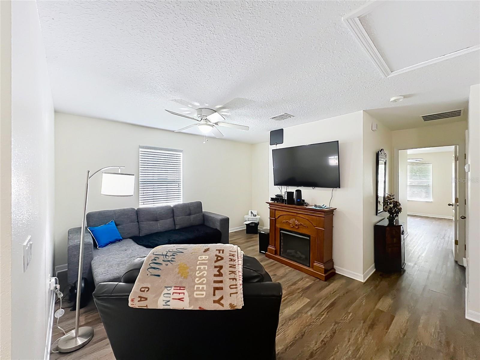 Image 30 of 62 For 2826 Oakville Place