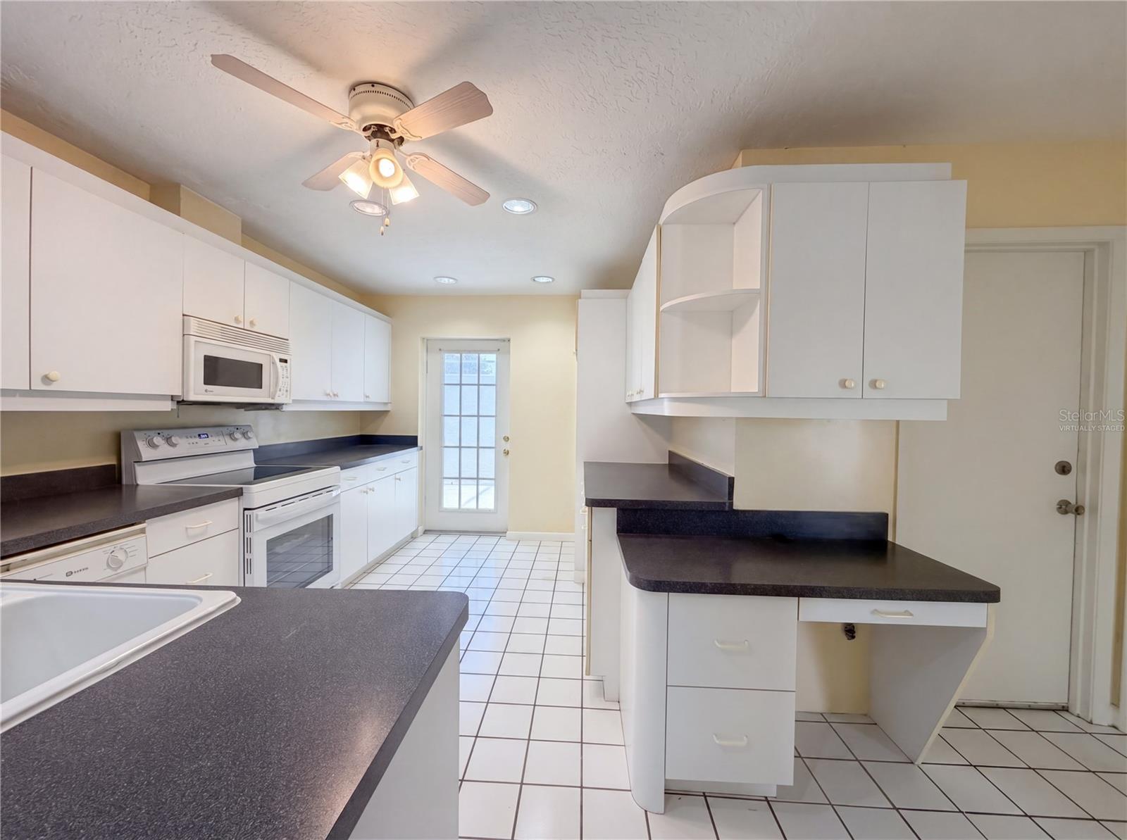 Image 2 of 39 For 1301 Lucaya Avenue