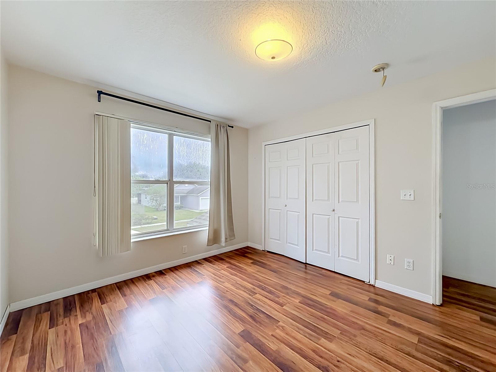 Image 30 of 53 For 5306 Grove Crossings Boulevard