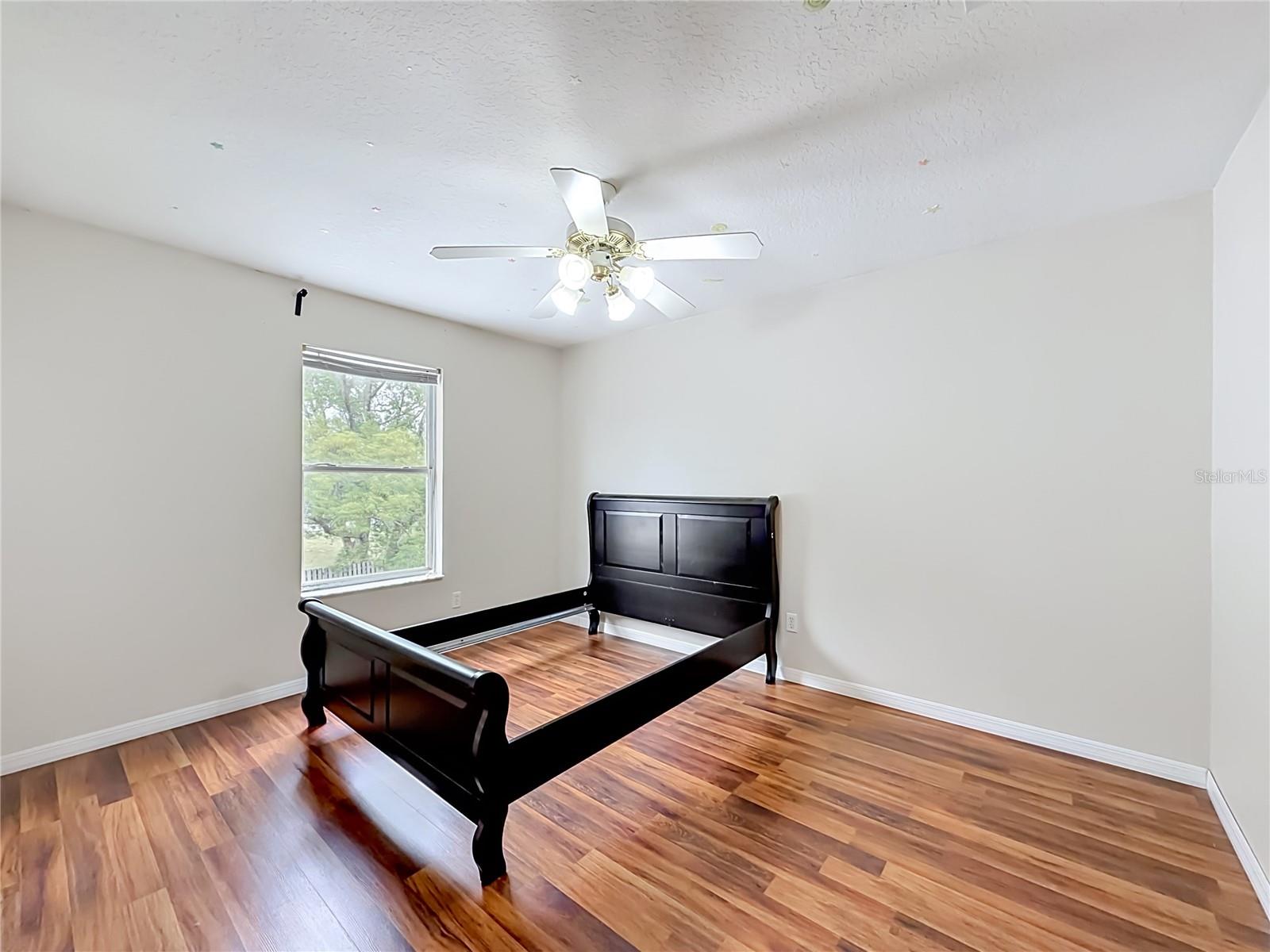 Image 36 of 53 For 5306 Grove Crossings Boulevard