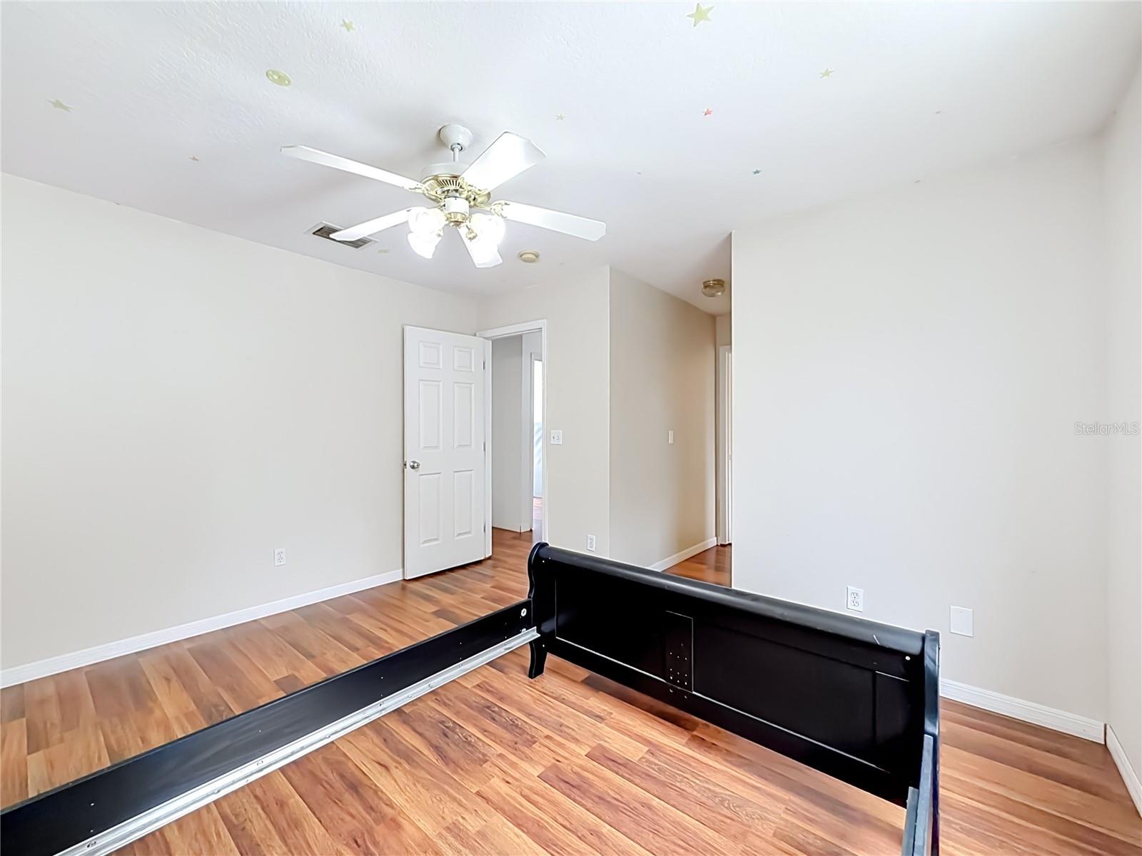 Image 38 of 53 For 5306 Grove Crossings Boulevard