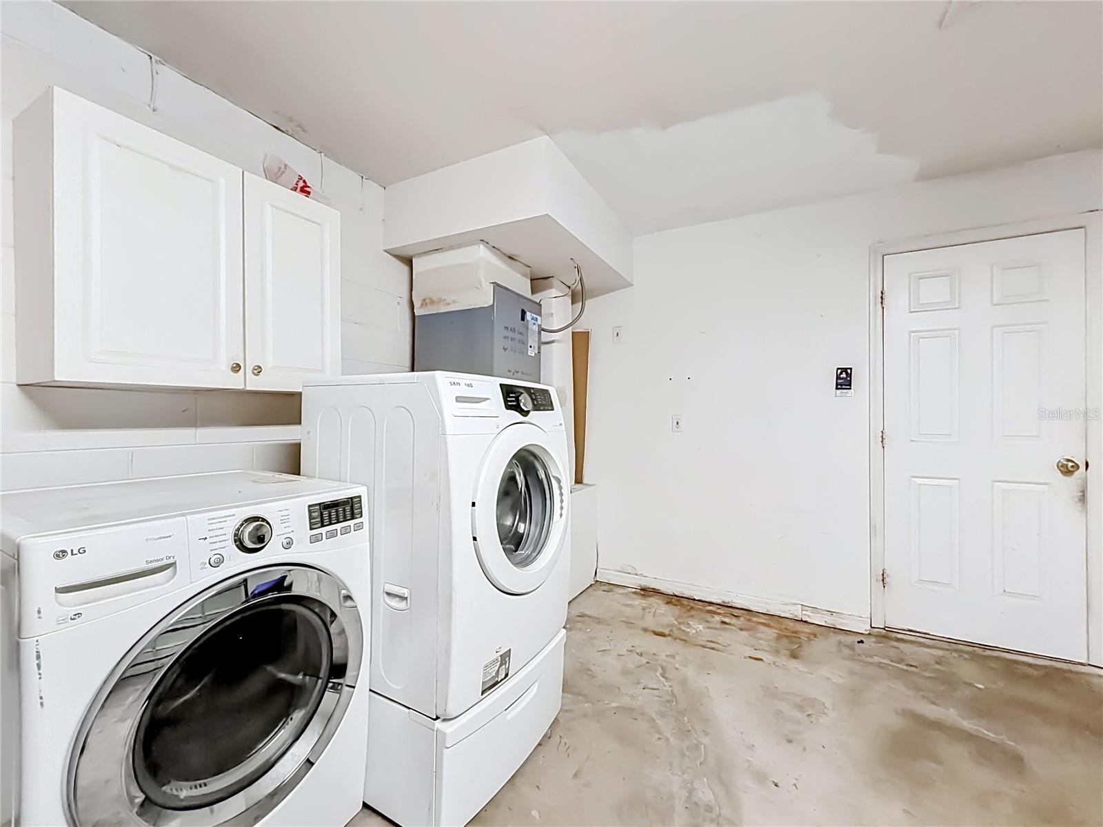 Image 40 of 53 For 5306 Grove Crossings Boulevard