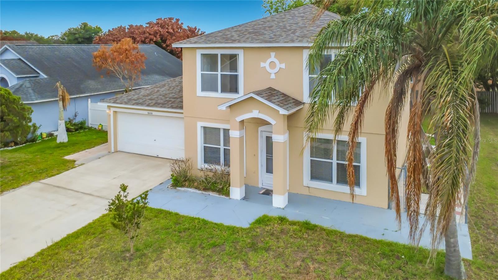 Image 6 of 53 For 5306 Grove Crossings Boulevard