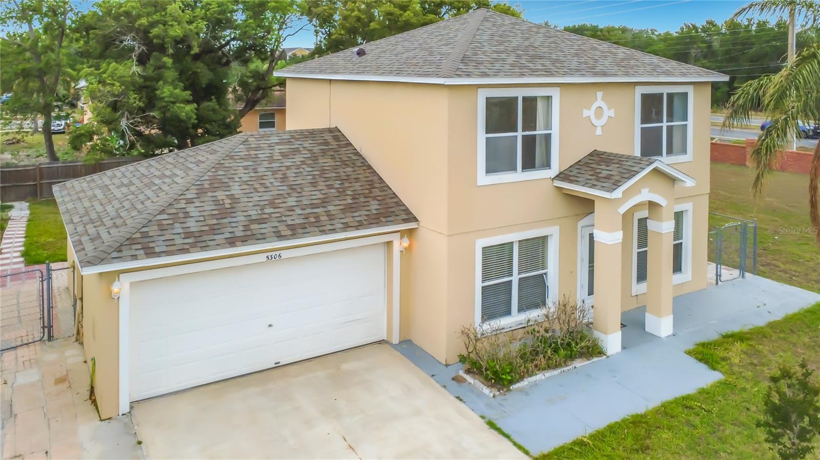 Image 7 of 53 For 5306 Grove Crossings Boulevard