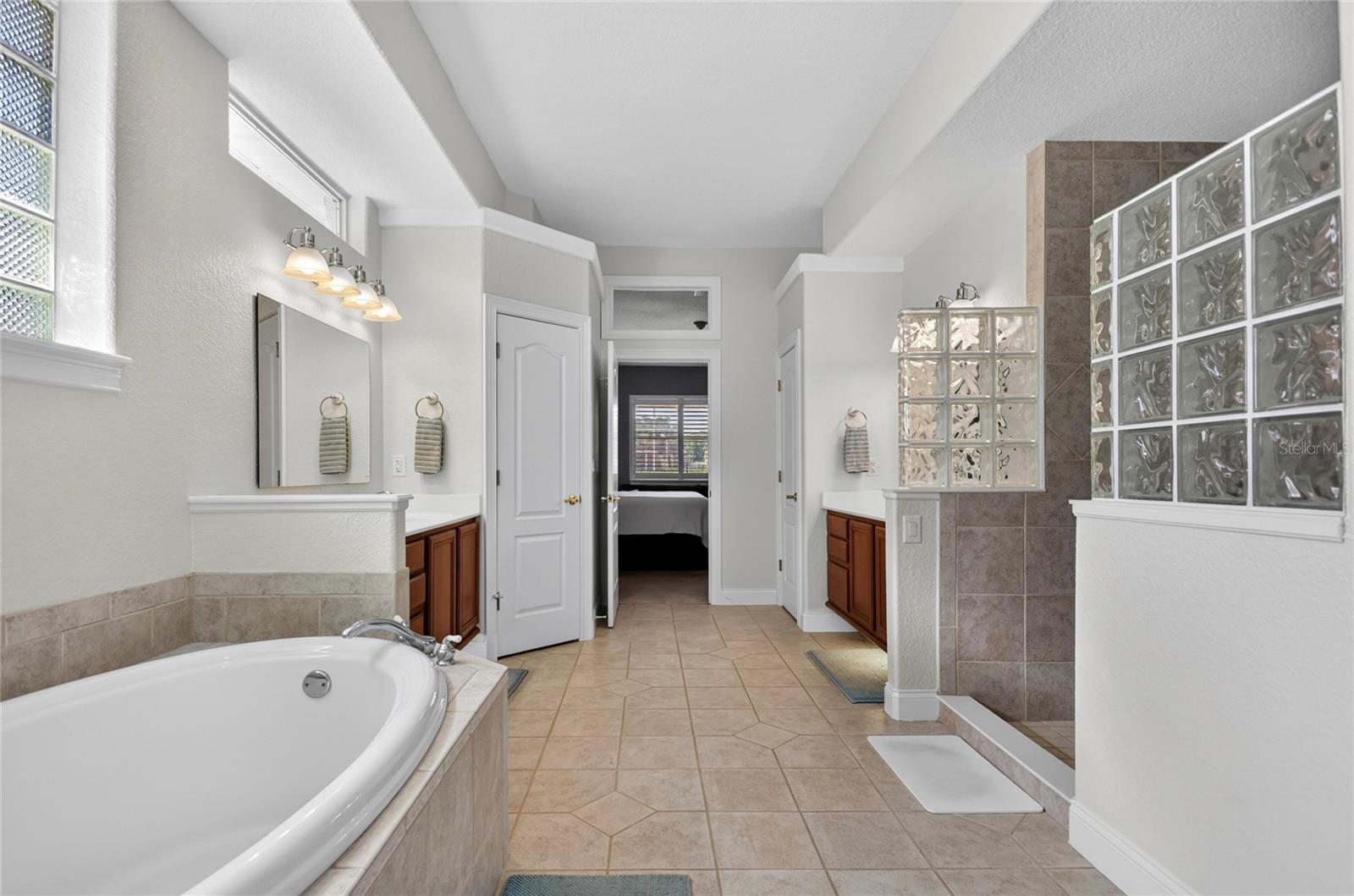 Image 17 of 38 For 3617 Beech Tree Drive