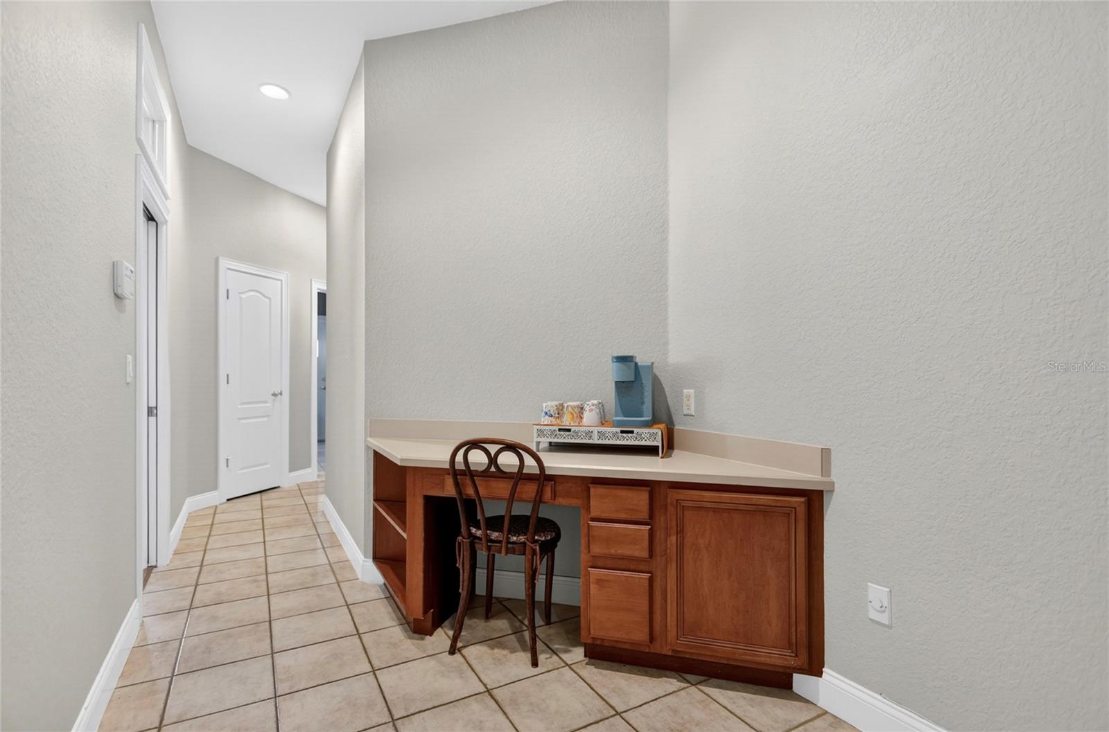 Image 18 of 38 For 3617 Beech Tree Drive