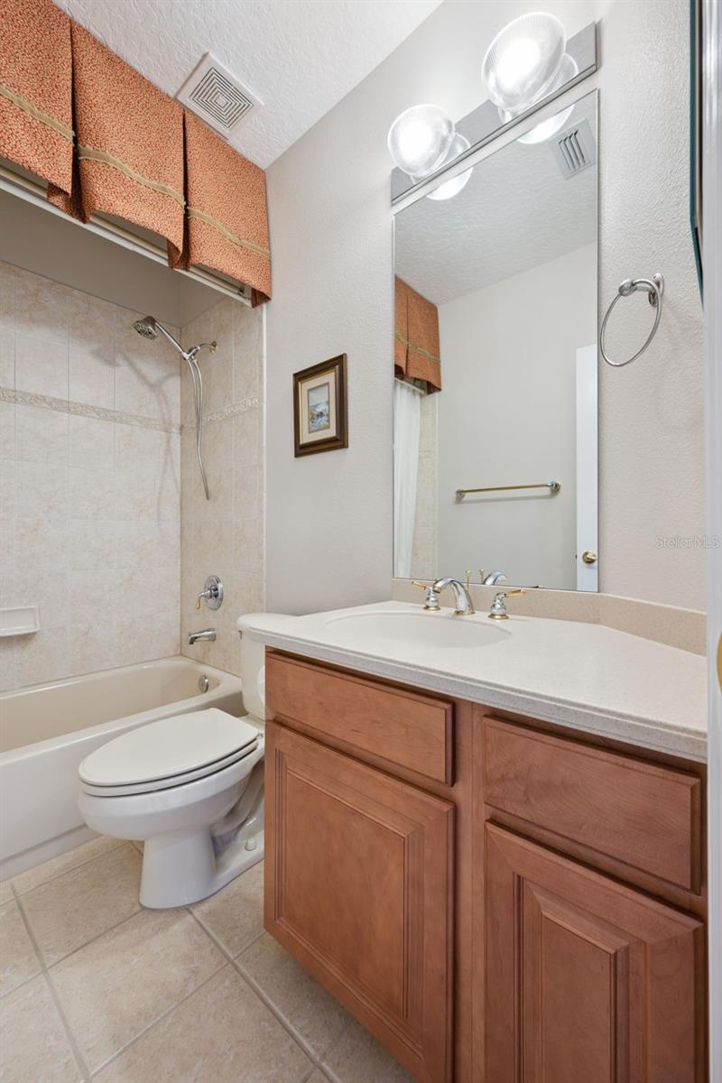 Image 32 of 64 For 1552 Langham Terrace