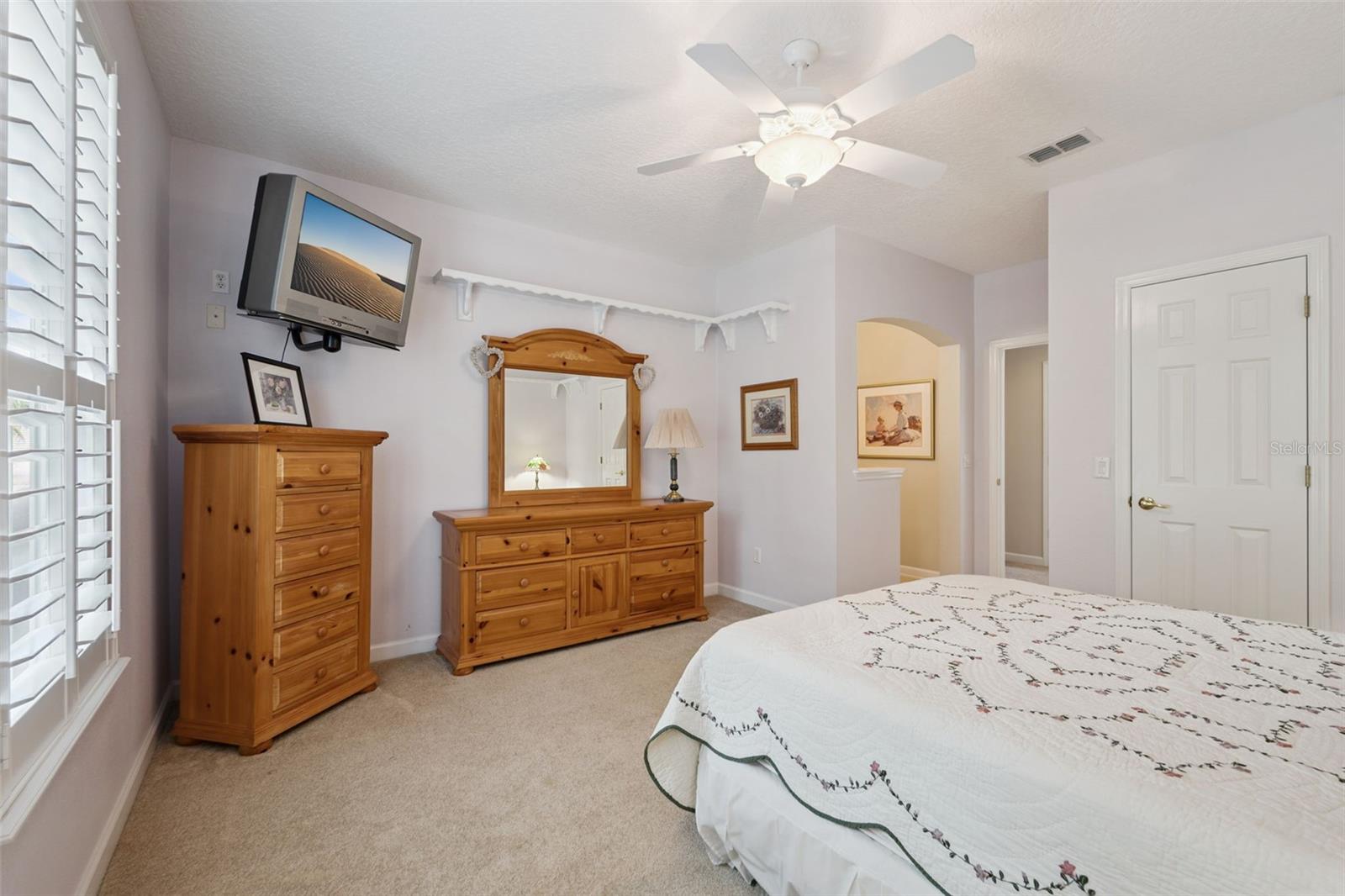 Image 34 of 64 For 1552 Langham Terrace