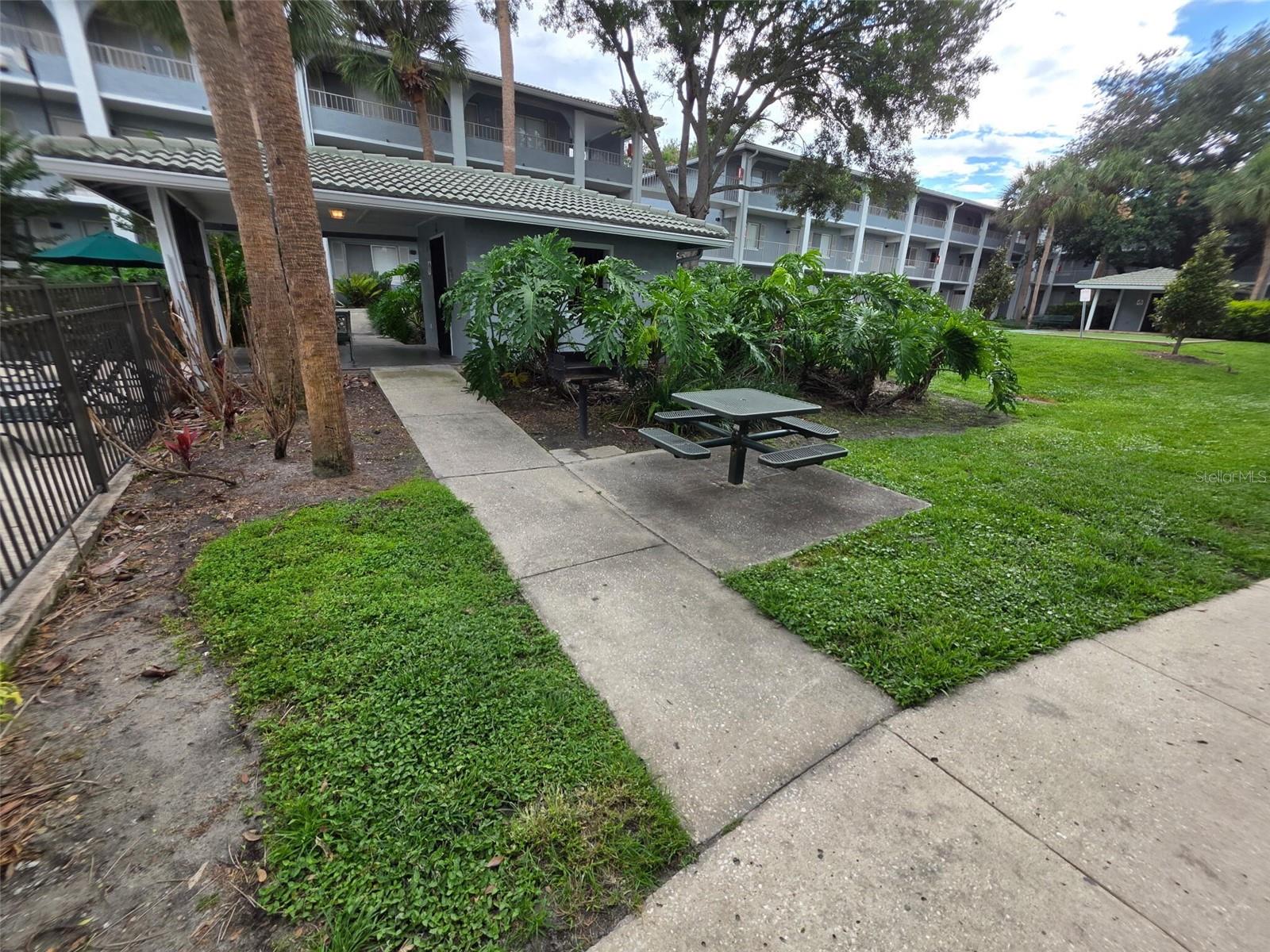 Image 38 of 42 For 139 Oyster Bay Circle 300