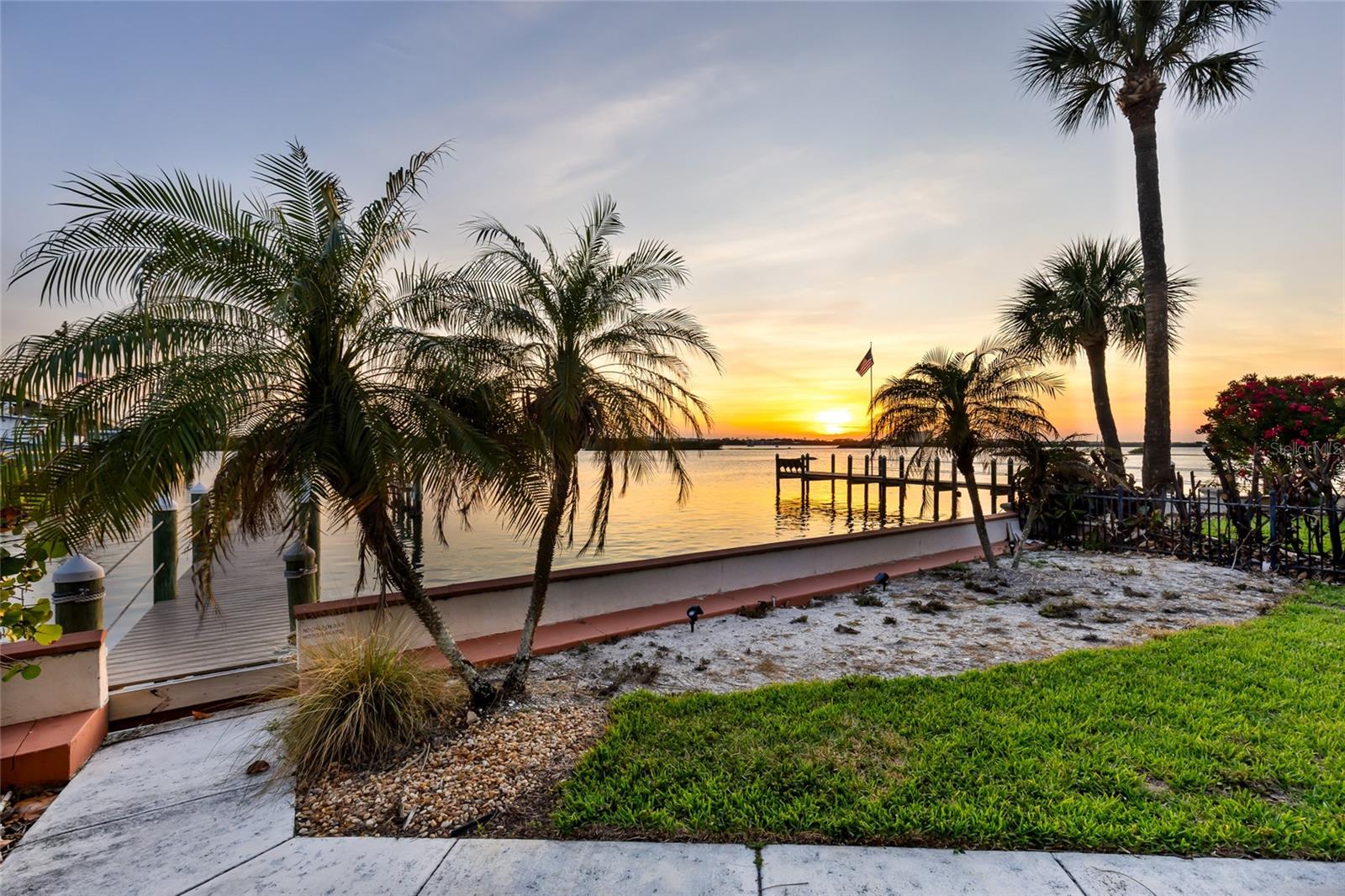 Image 14 of 93 For 122 Coral Way