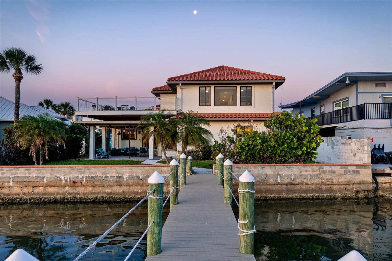 Image 2 of 93 For 122 Coral Way