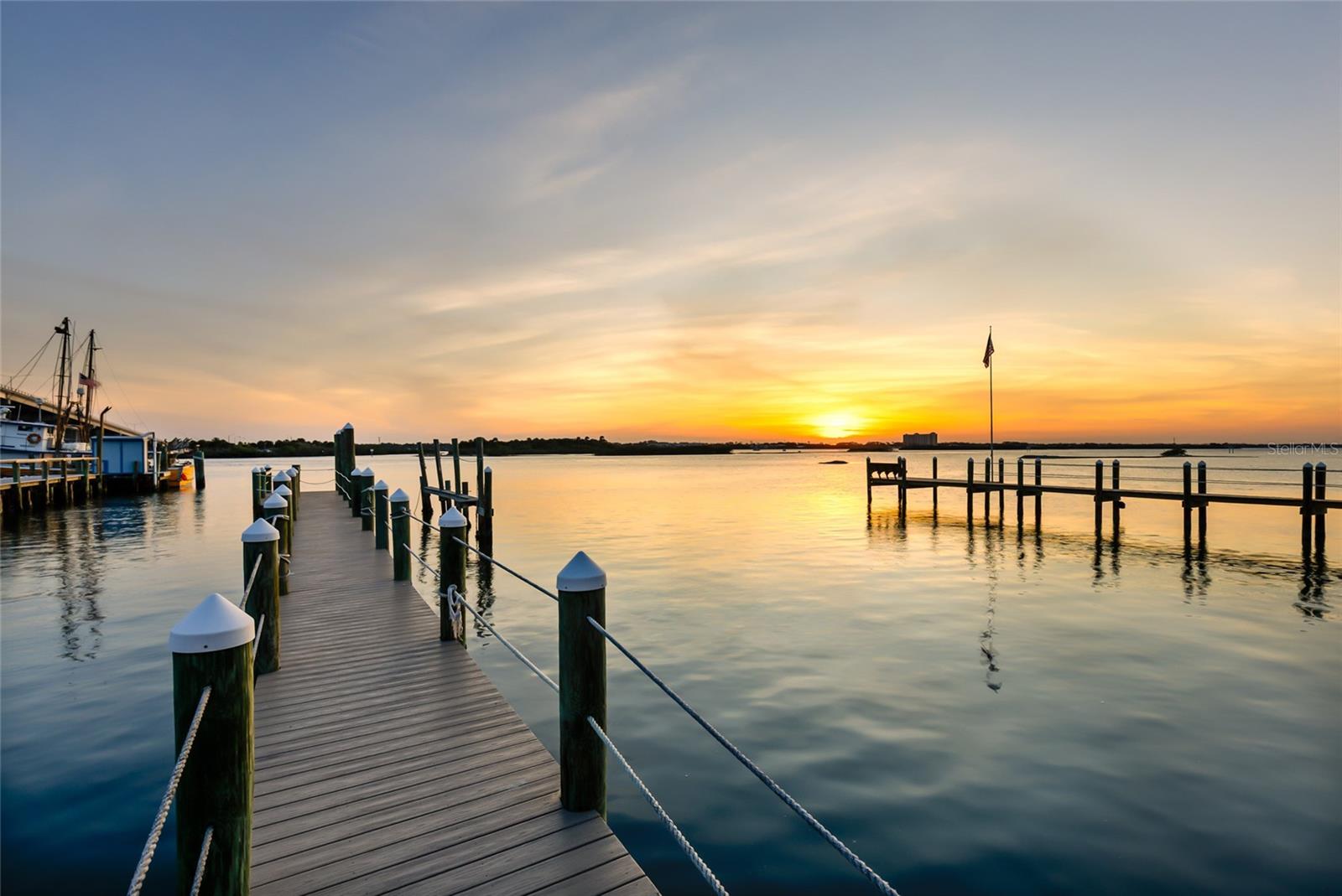 Image 3 of 93 For 122 Coral Way