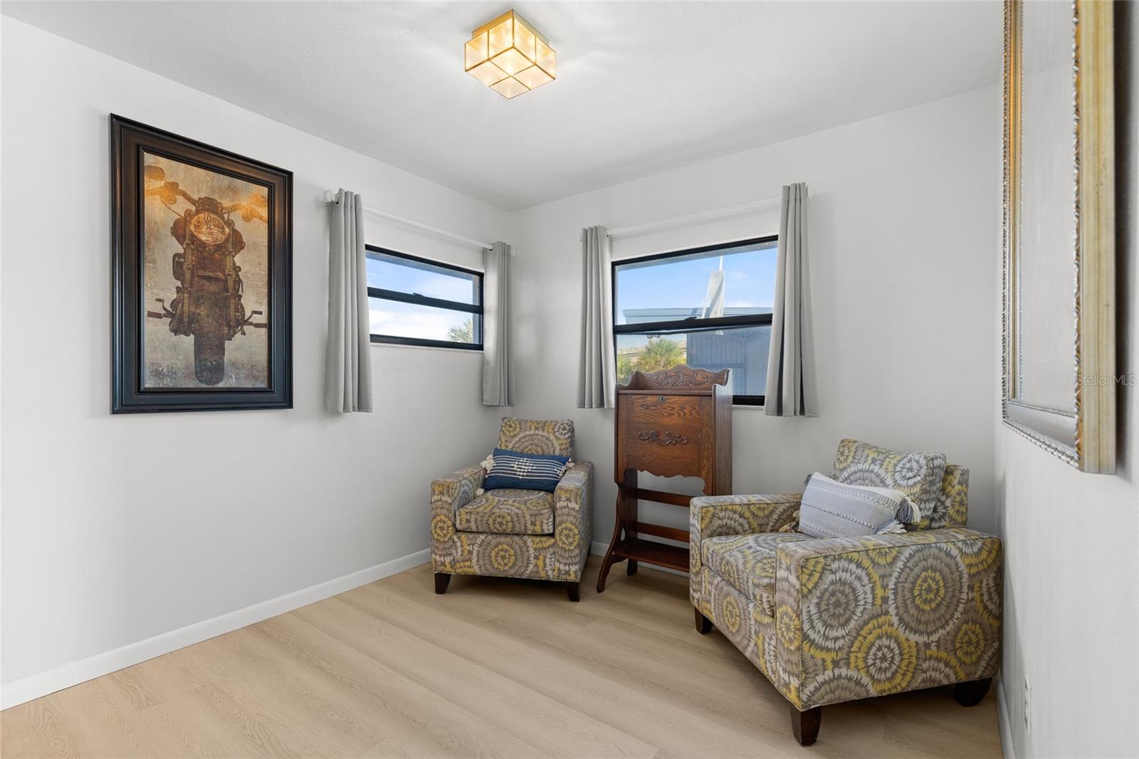 Image 40 of 93 For 122 Coral Way