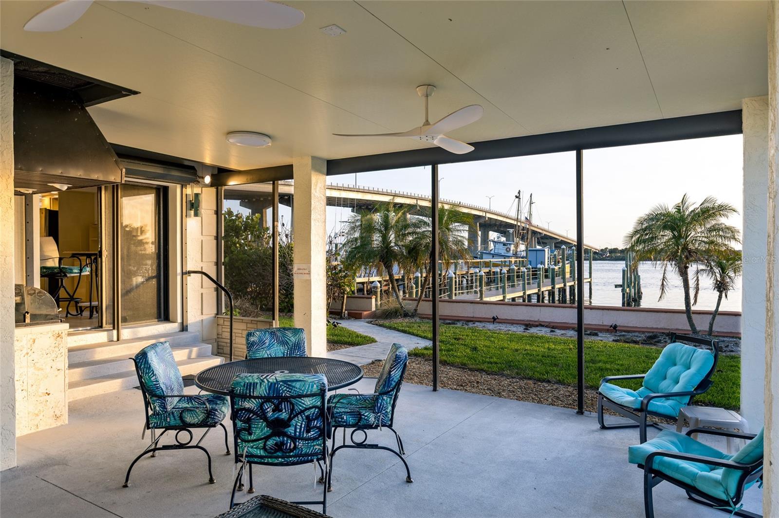 Image 55 of 93 For 122 Coral Way
