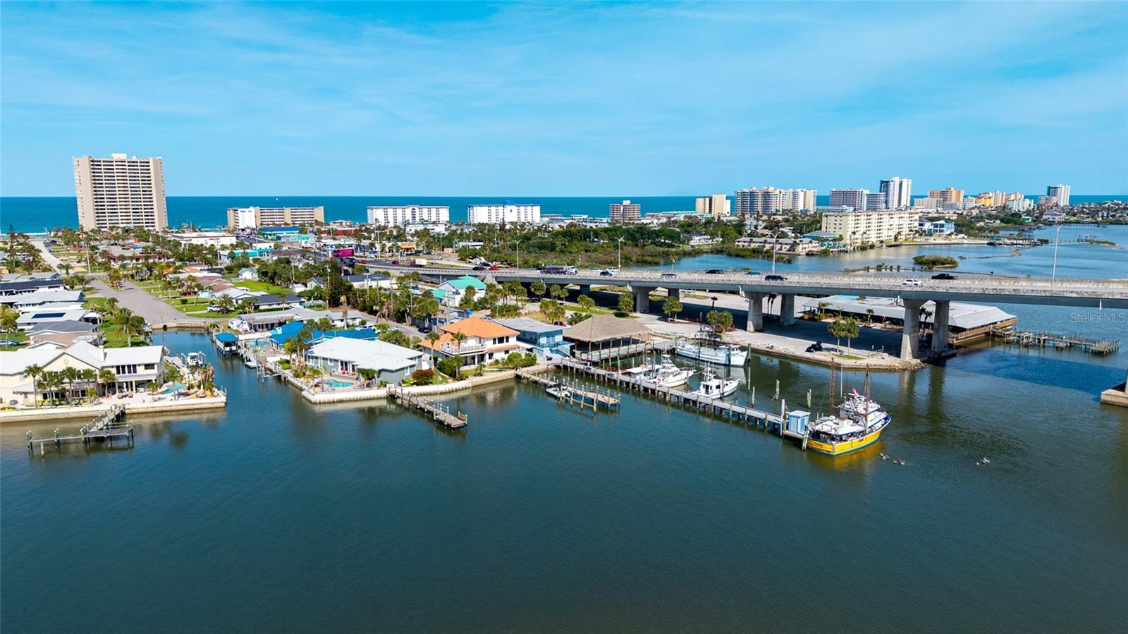 Image 65 of 93 For 122 Coral Way