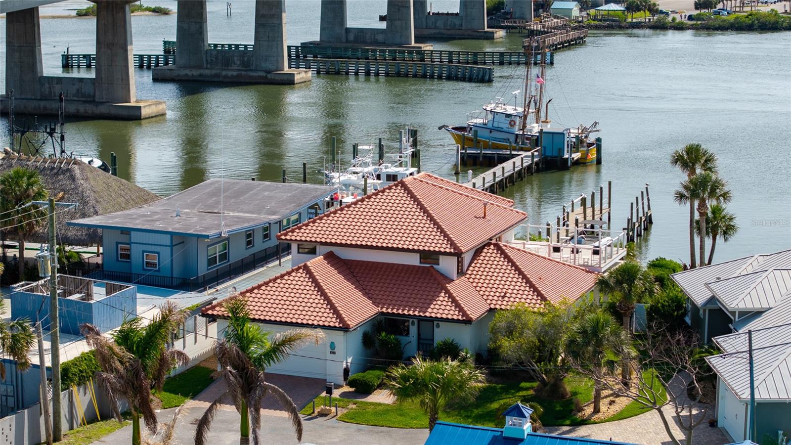 Image 68 of 93 For 122 Coral Way