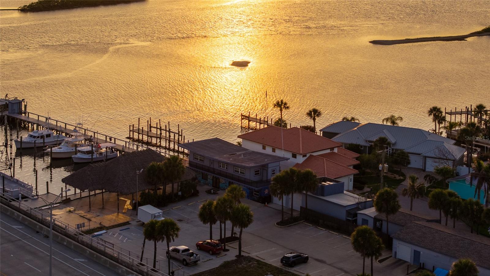 Image 84 of 93 For 122 Coral Way