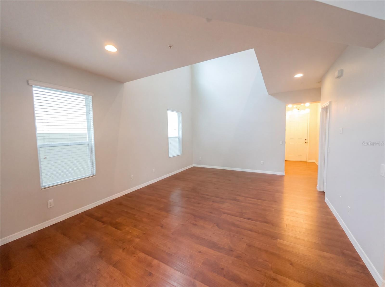 Image 11 of 29 For 5545 Bowman Drive