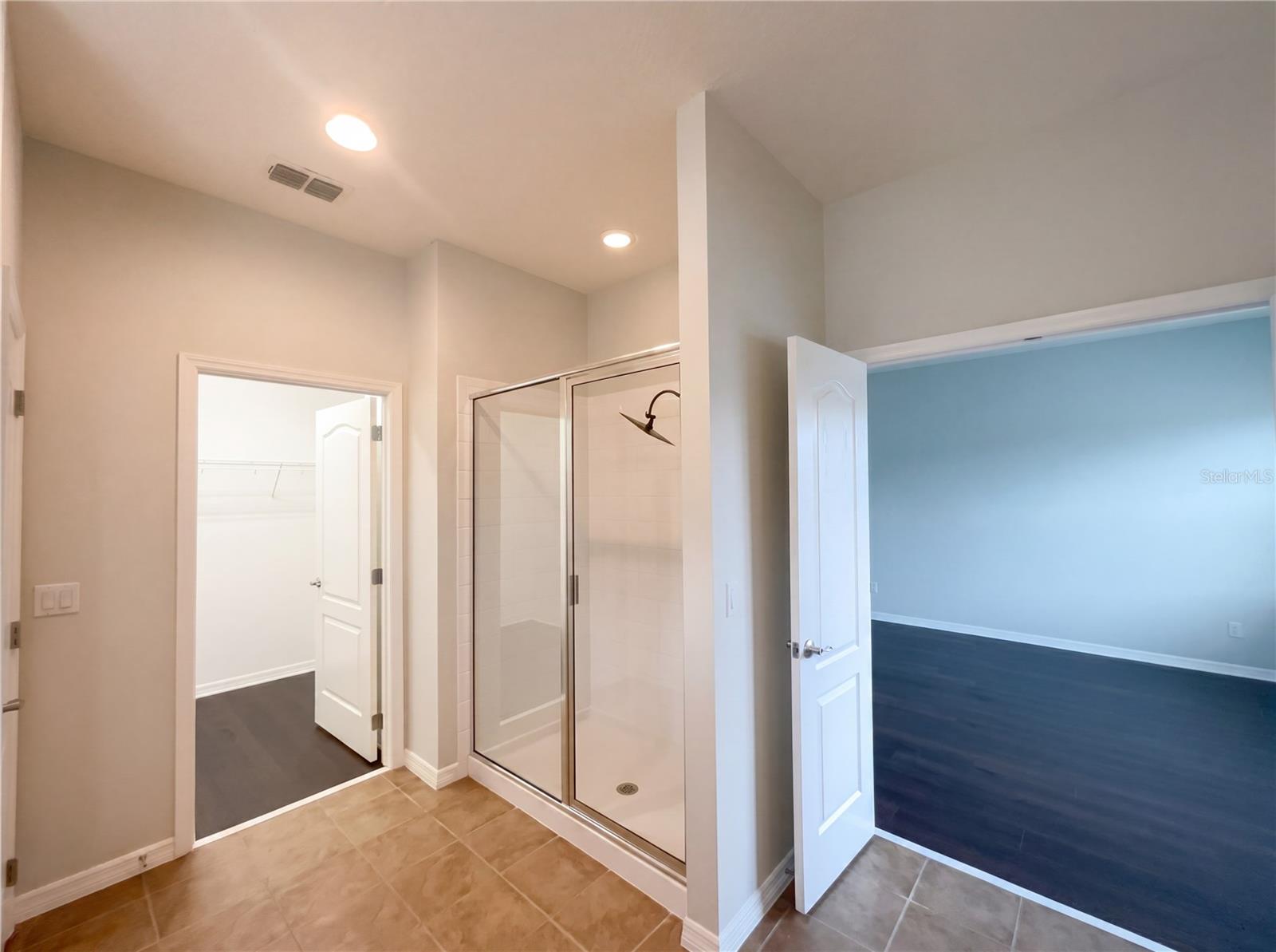 Image 21 of 29 For 5545 Bowman Drive