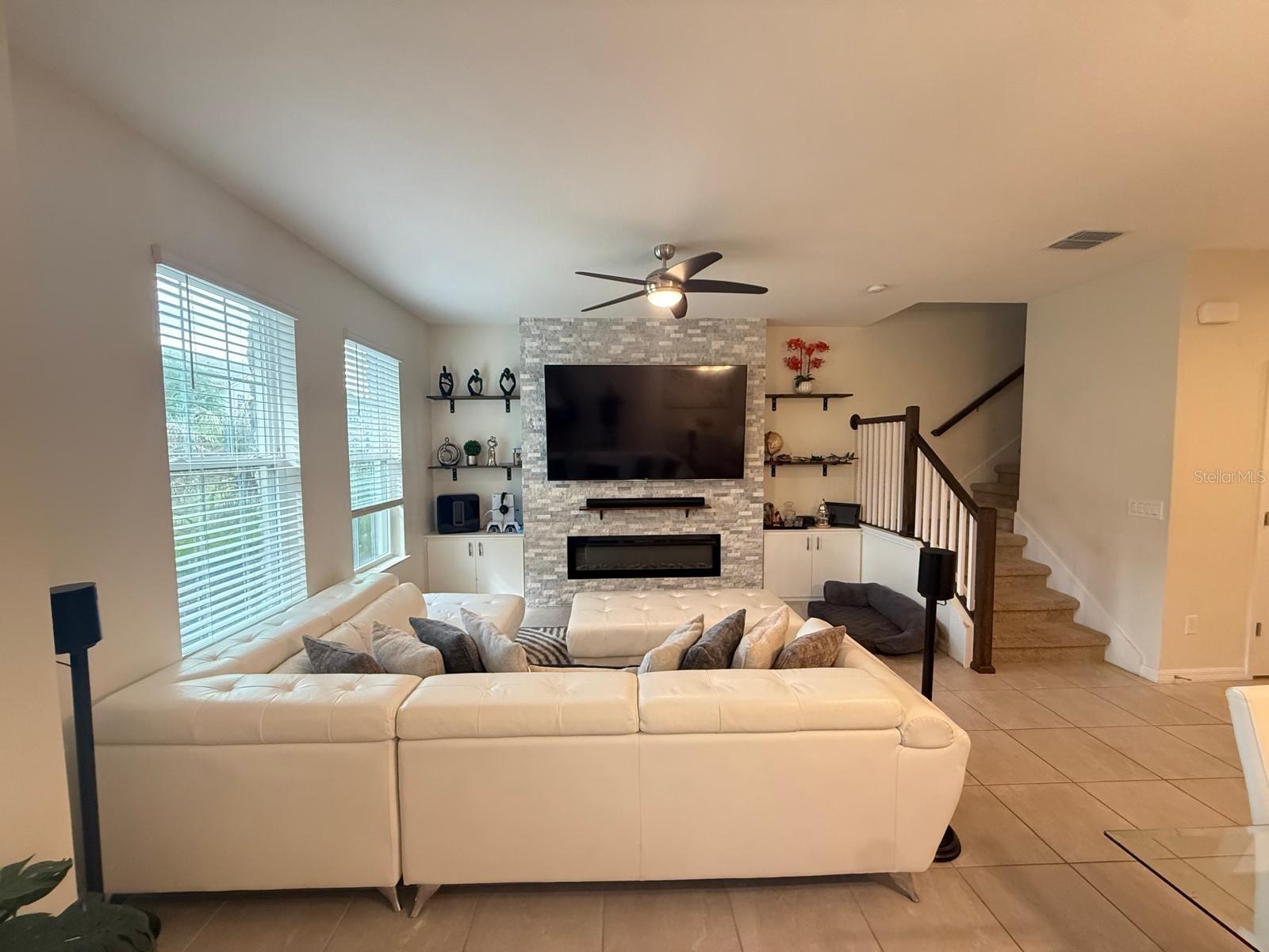 Image 10 of 31 For 8866 Herencia Aly