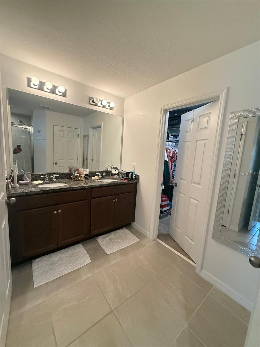Image 21 of 31 For 8866 Herencia Aly