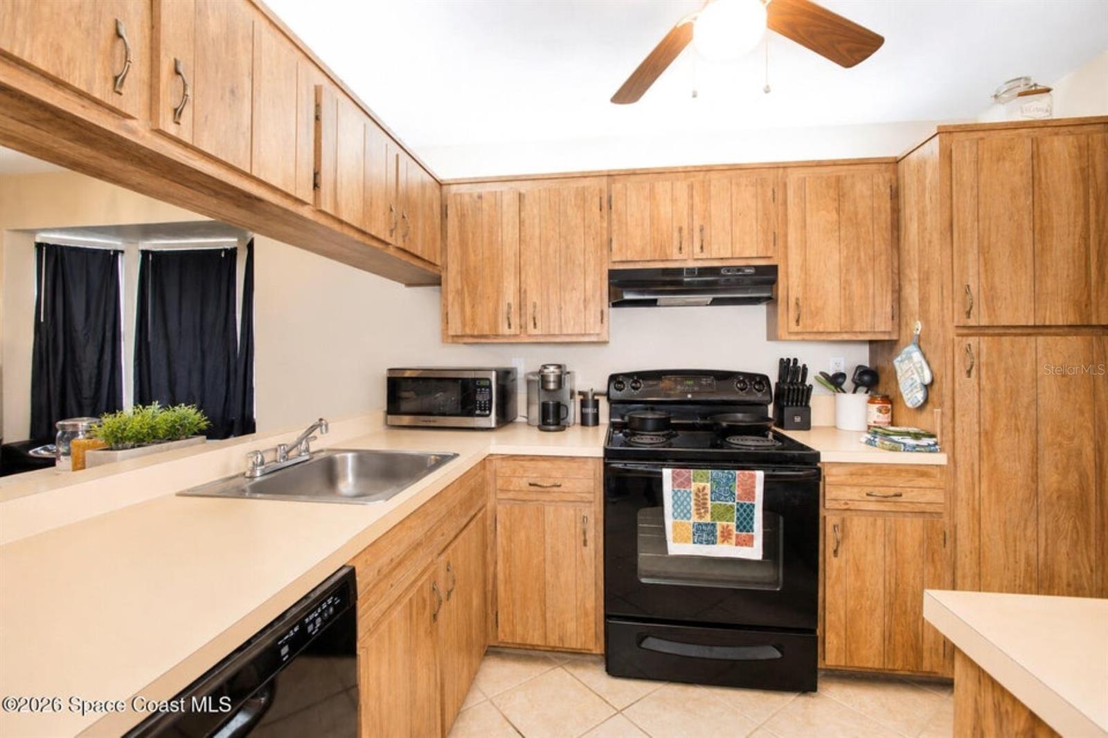 Image 6 of 20 For 1795 Harrison Street 213
