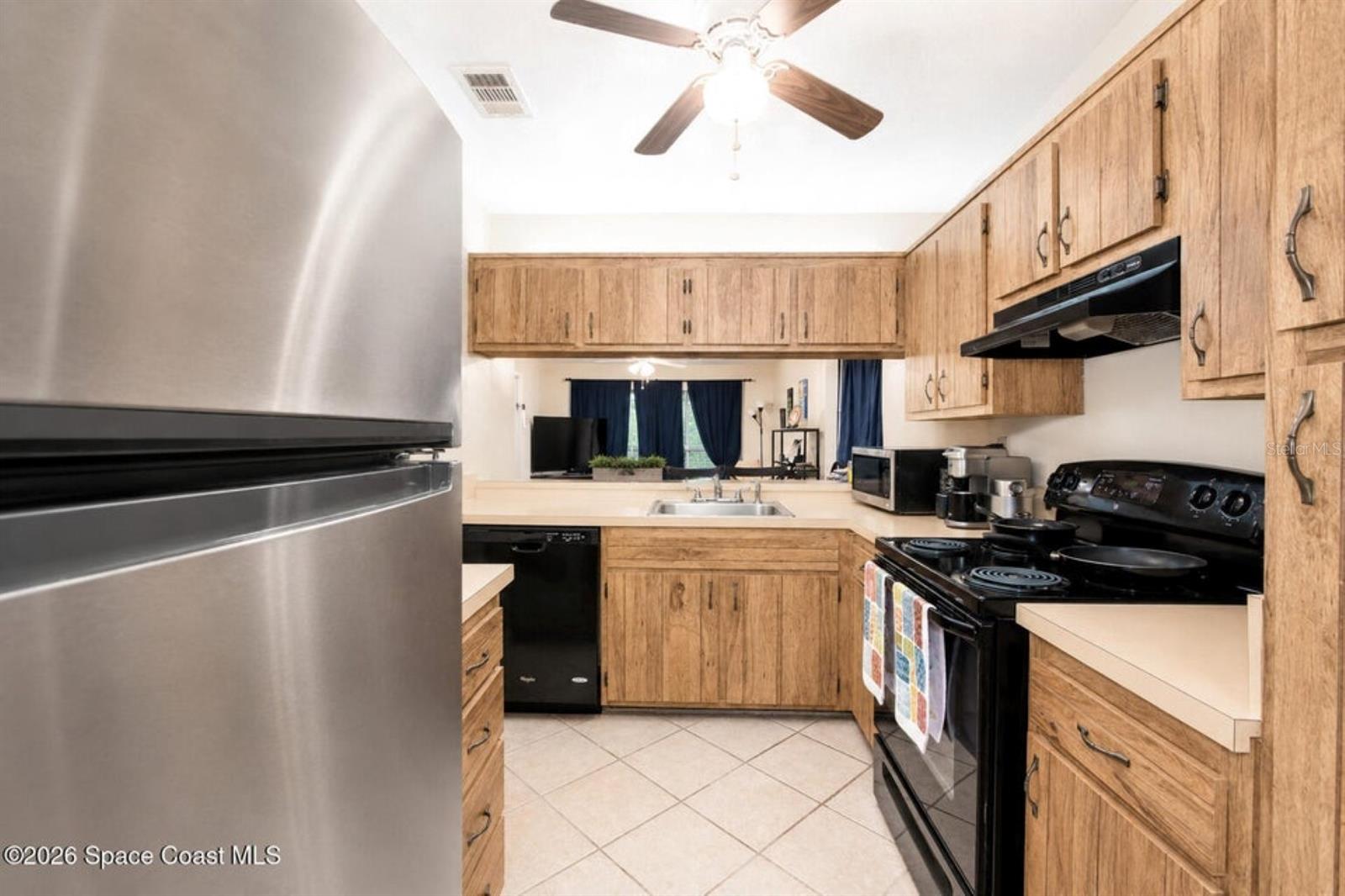 Image 7 of 20 For 1795 Harrison Street 213