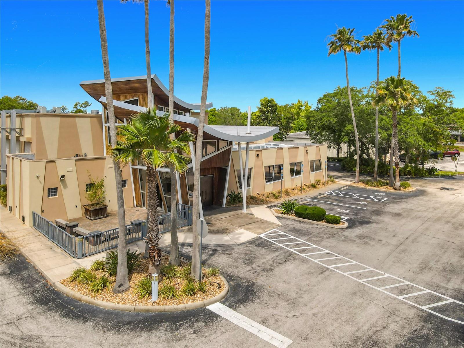 Image 3 of 34 For 220 Williamson Boulevard