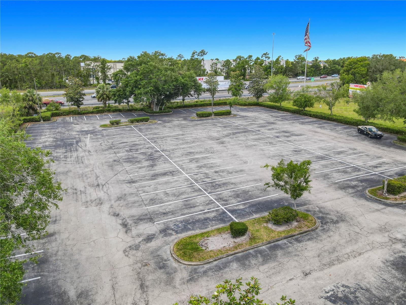 Image 8 of 34 For 220 Williamson Boulevard