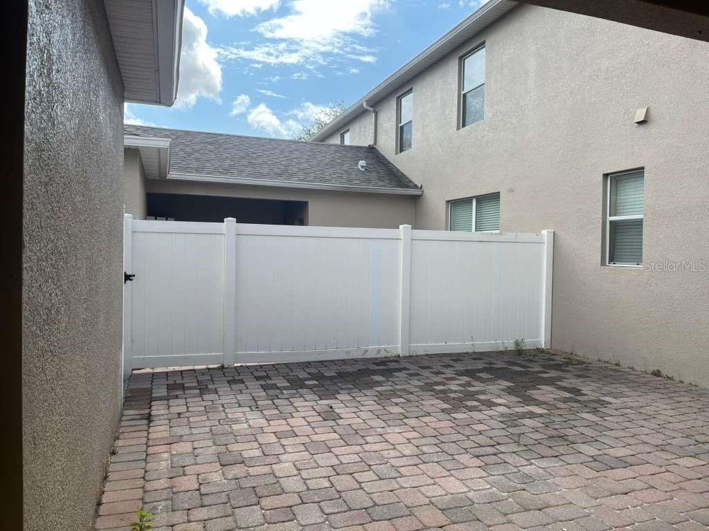 Image 17 of 20 For 12825 Gracehill Lane