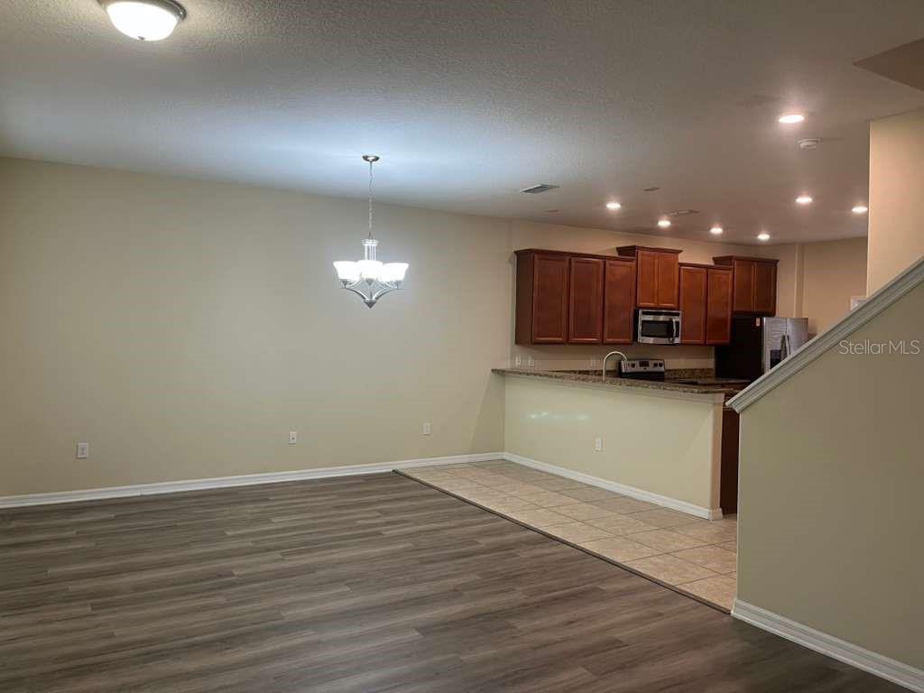 Image 3 of 20 For 12825 Gracehill Lane