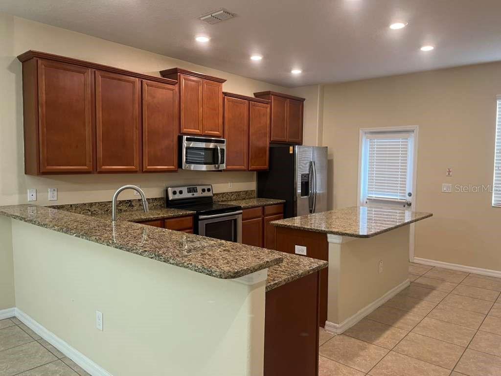 Image 4 of 20 For 12825 Gracehill Lane
