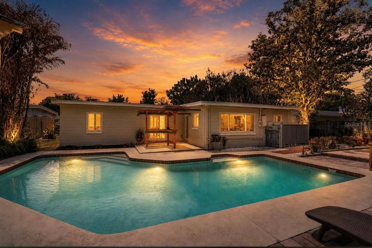 Image 39 of 39 For 2215 Woodcrest Drive