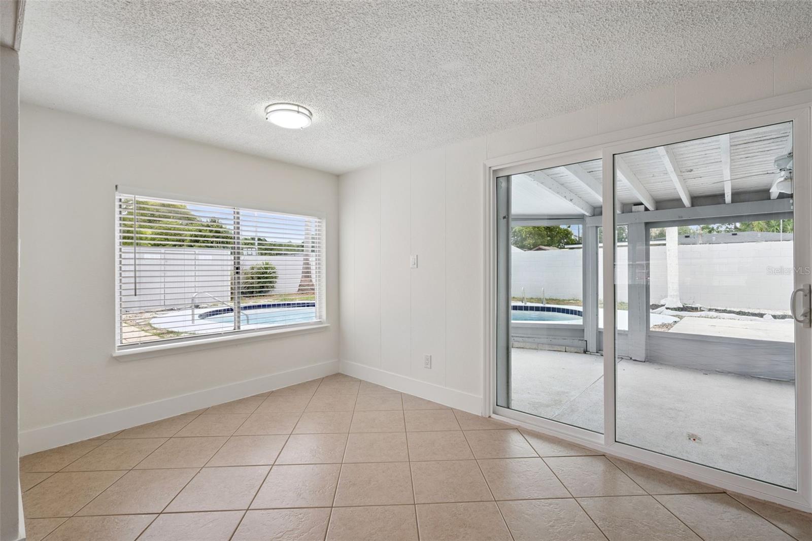 Image 15 of 42 For 7019 Alvina Way