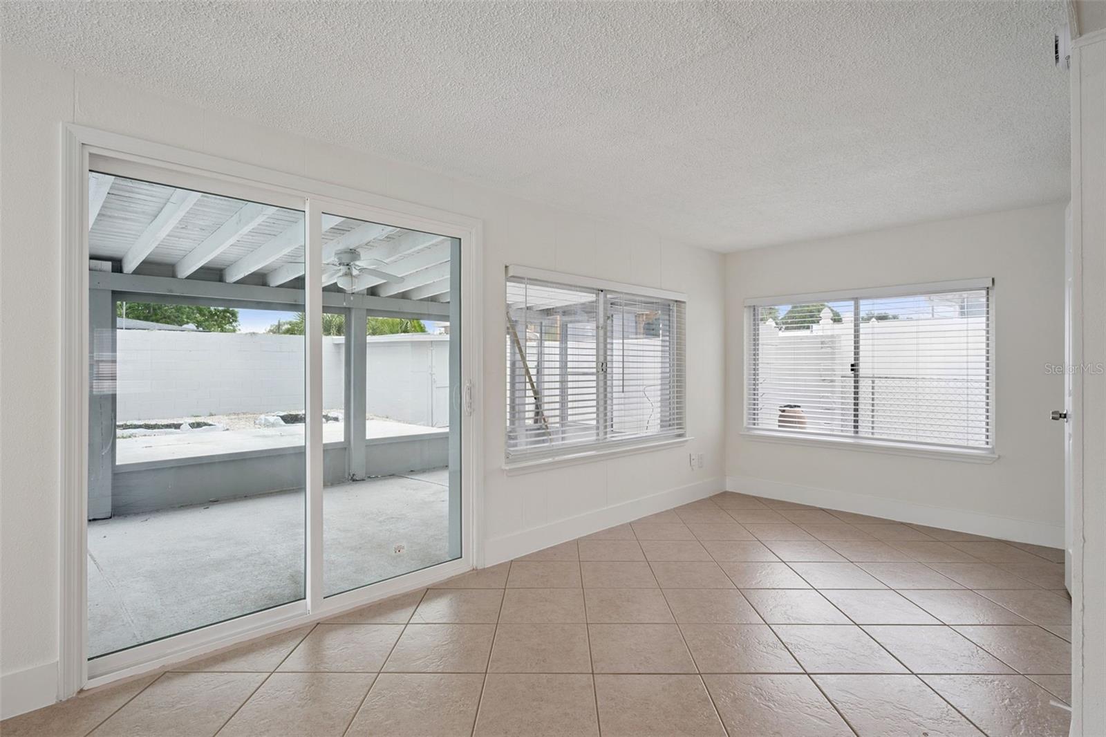 Image 17 of 42 For 7019 Alvina Way