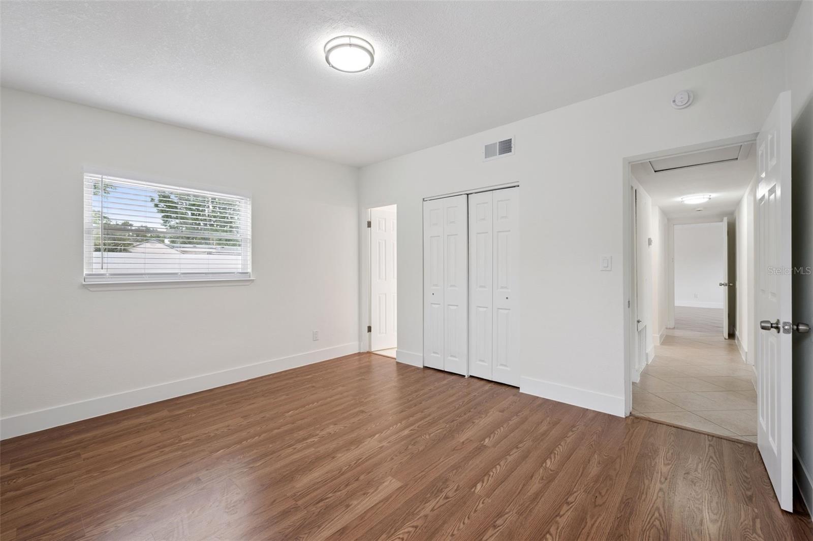 Image 22 of 42 For 7019 Alvina Way
