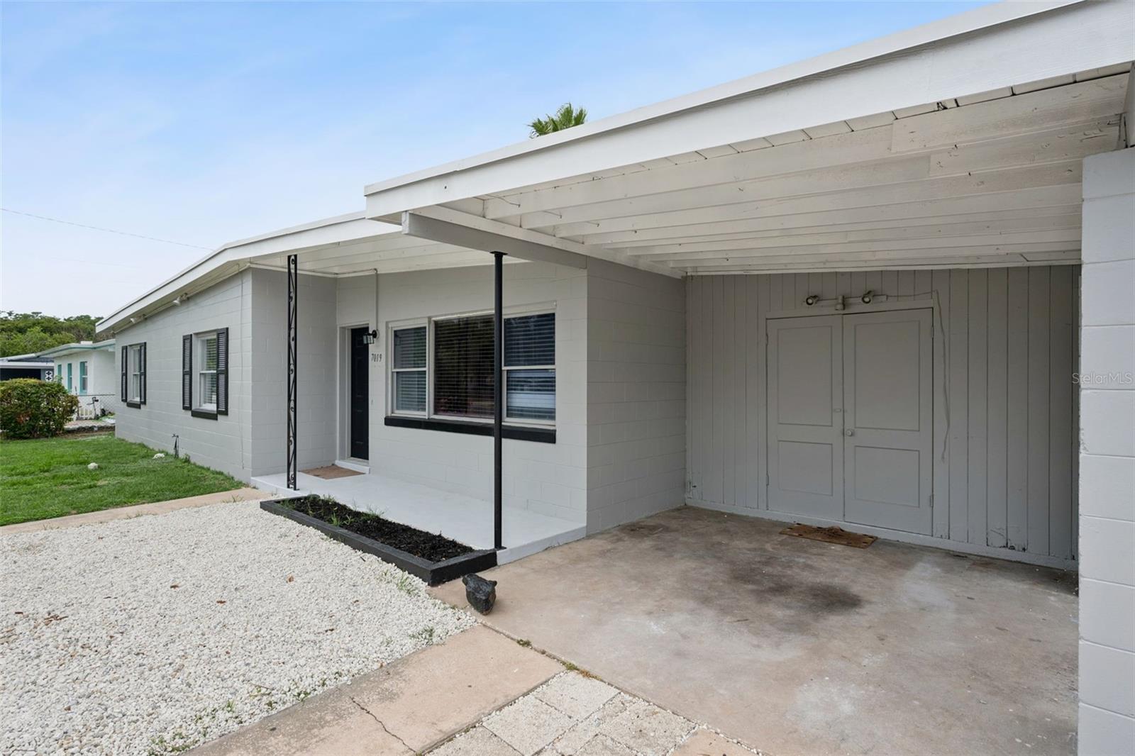 Image 3 of 42 For 7019 Alvina Way