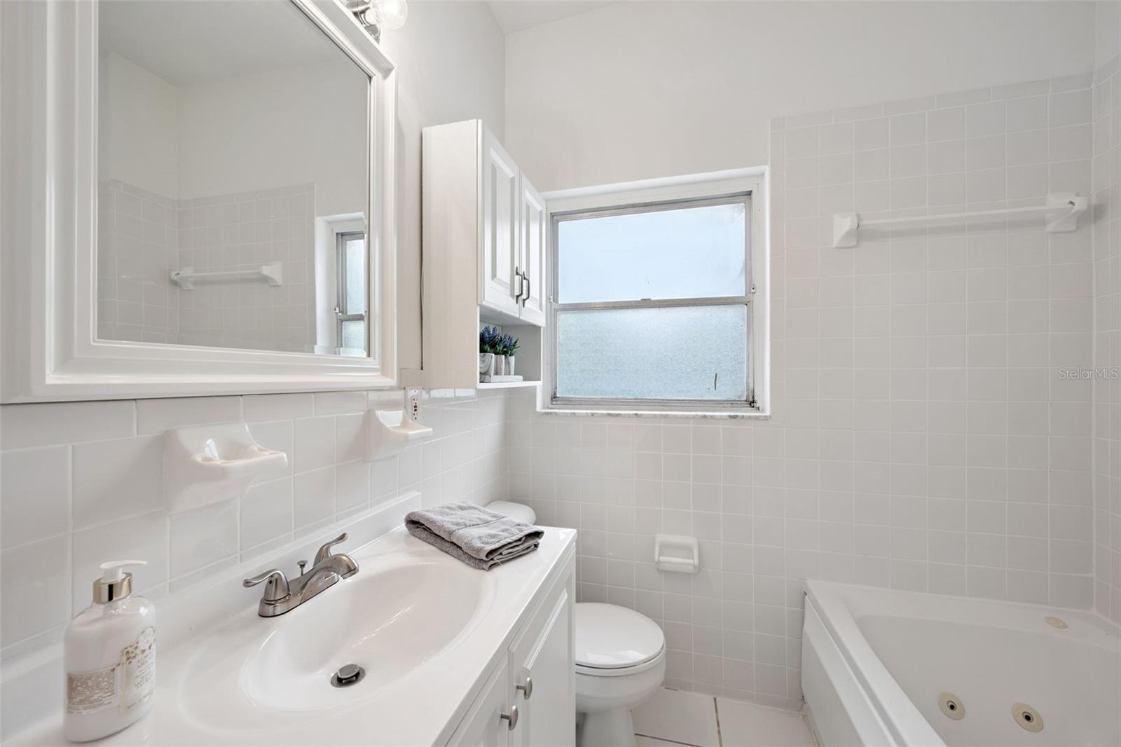 Image 31 of 42 For 7019 Alvina Way