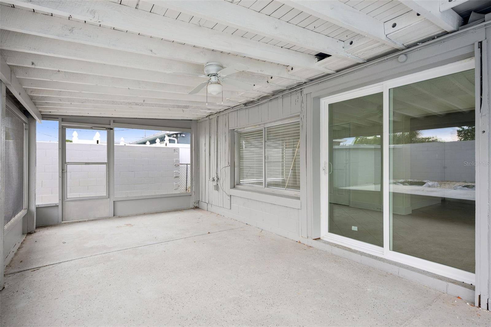 Image 36 of 42 For 7019 Alvina Way