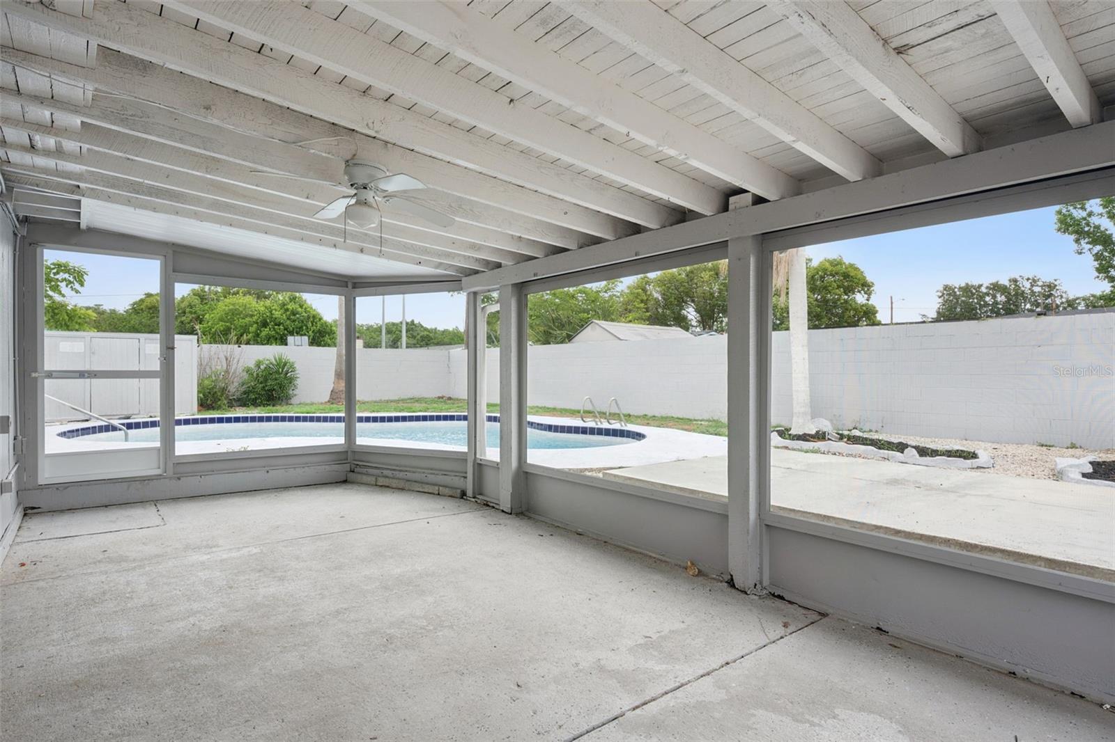 Image 38 of 42 For 7019 Alvina Way