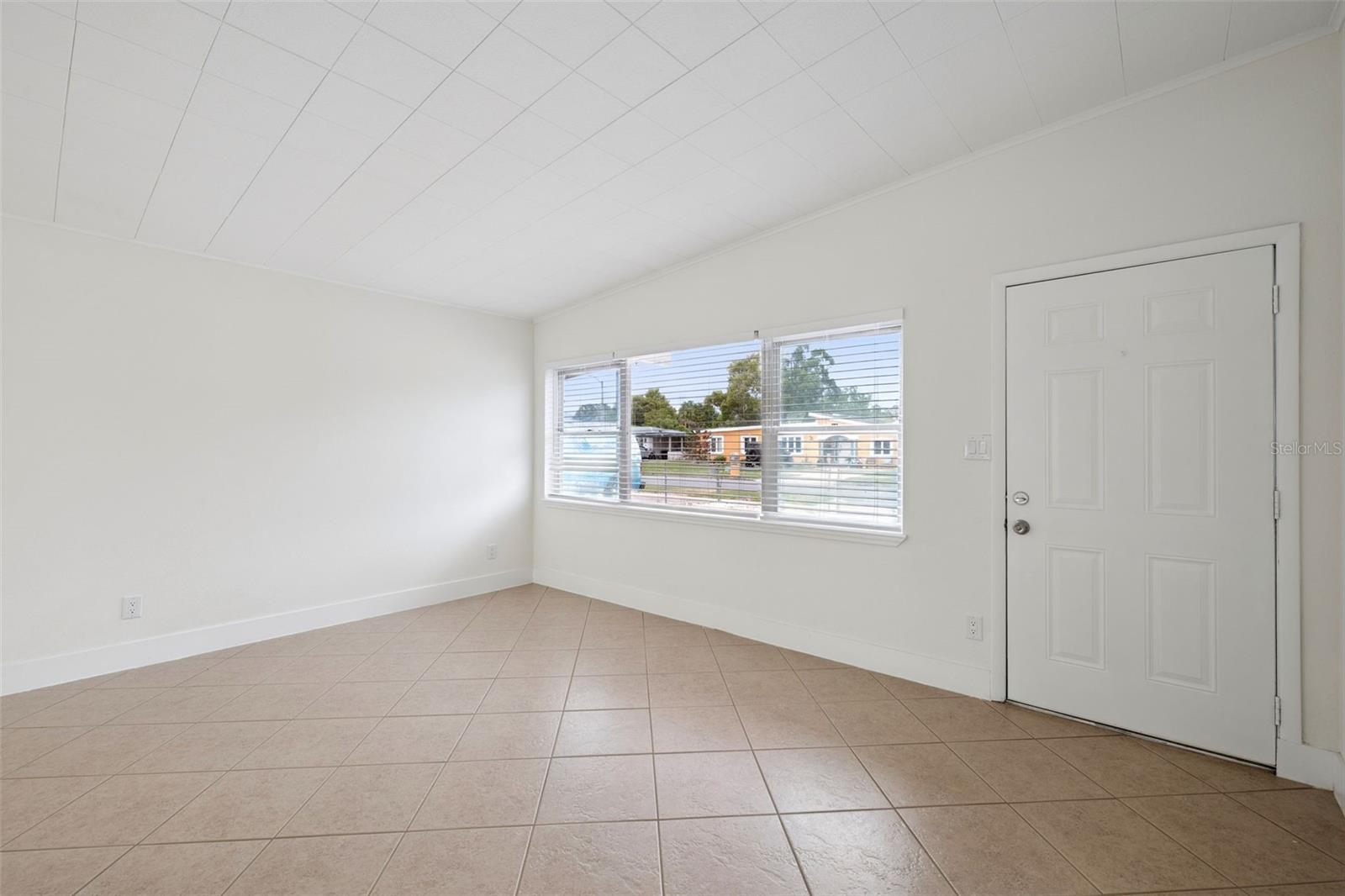 Image 6 of 42 For 7019 Alvina Way